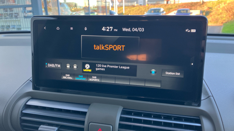 Hyundai INSTER 85kW 02 49kWh 5dr Auto Electric Hatchback